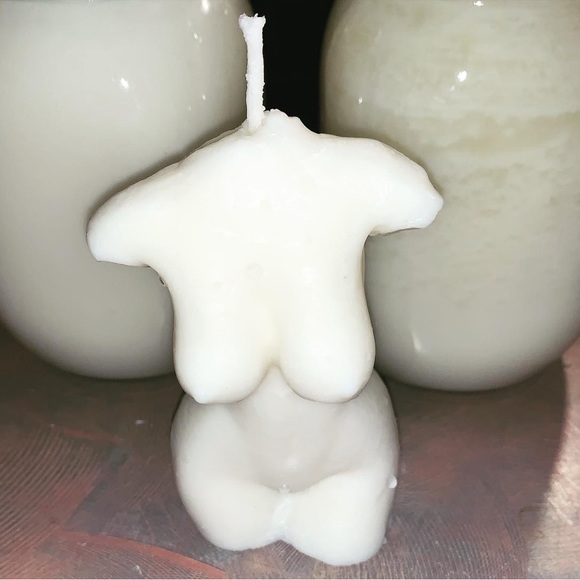 Soy candles !!!! Clean lilac light scented and hand made, perfect for your home - Picture 6 of 10